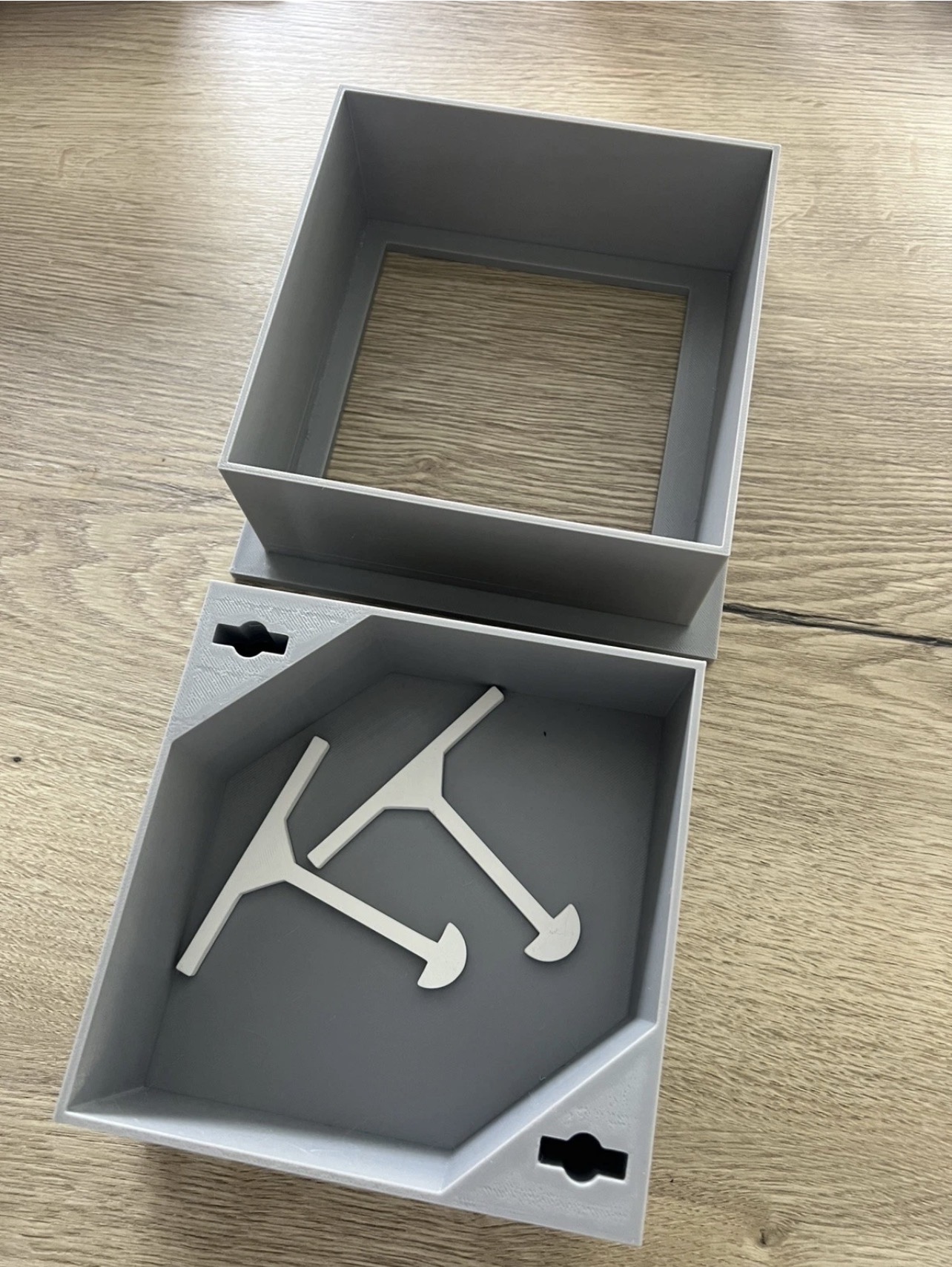 B3D 150 × 150 mm recessed manhole inspection cover
